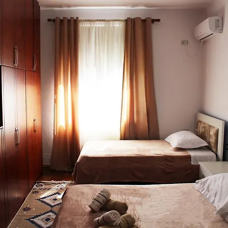 Castle View Apartment Gjirokaster Exterior photo